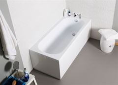 G4 1400 x 700 Bath